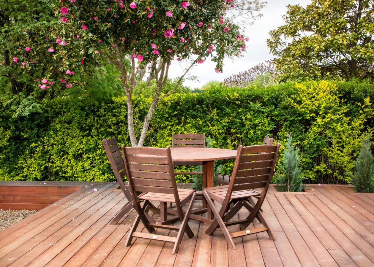 Rusted Charm Villa Wanaka Ngoại thất bức ảnh